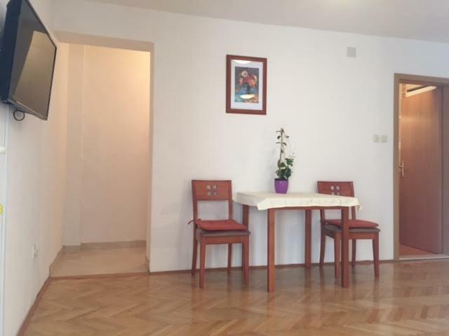 Appartamento Pavlinovic Jure Makarska Esterno foto
