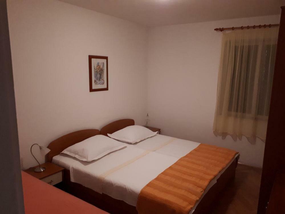Appartamento Pavlinovic Jure Makarska Esterno foto